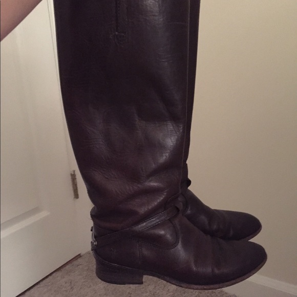 Frye boots; Lindsay Plate - Picture 5 of 6